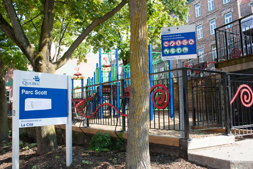 Parc Scott playground in Quebec City