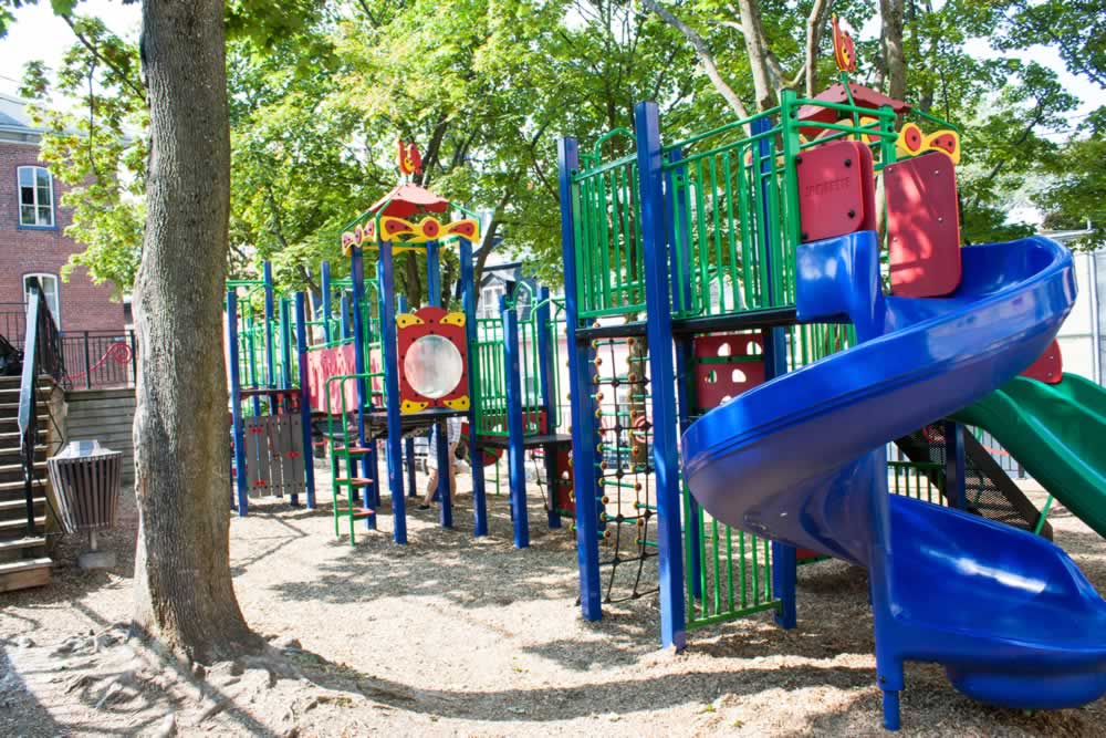 Parc Scott playground in Quebec City