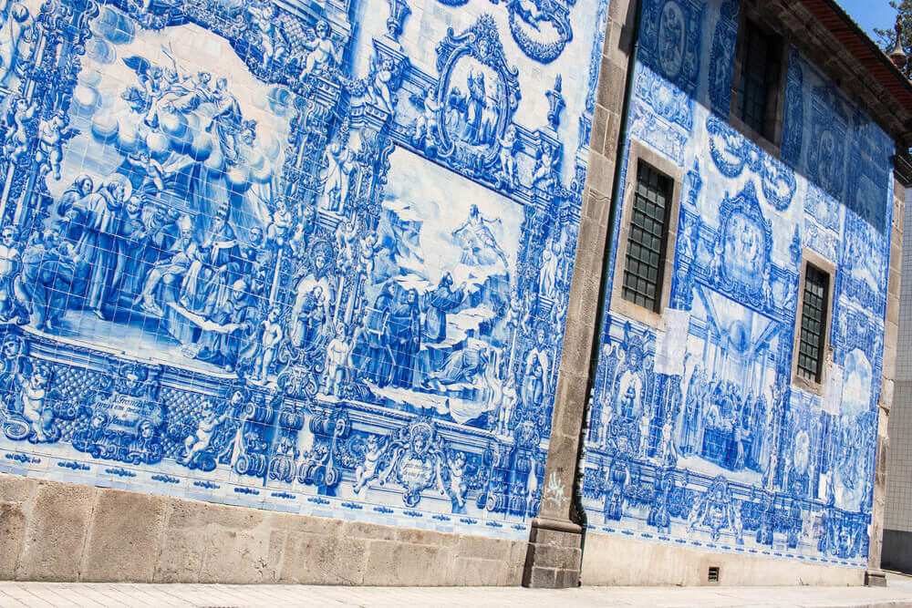 Tiled wall of Capela das Almas in Porto, Portugal.