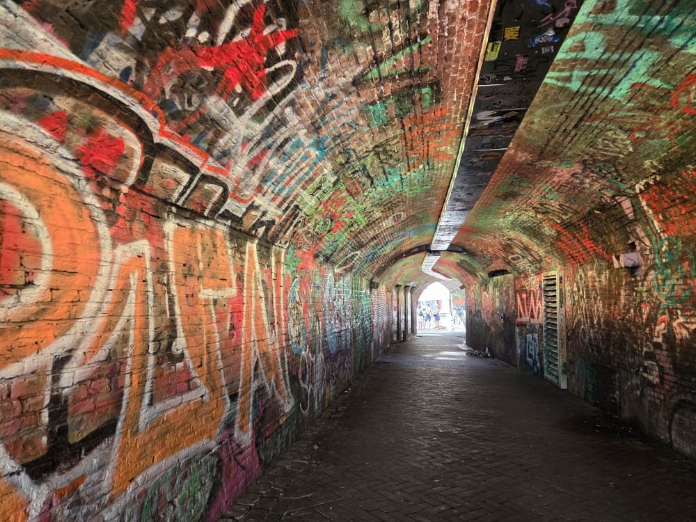 Gan­zen­markt tun­nel in Utrecht, Netherlands.